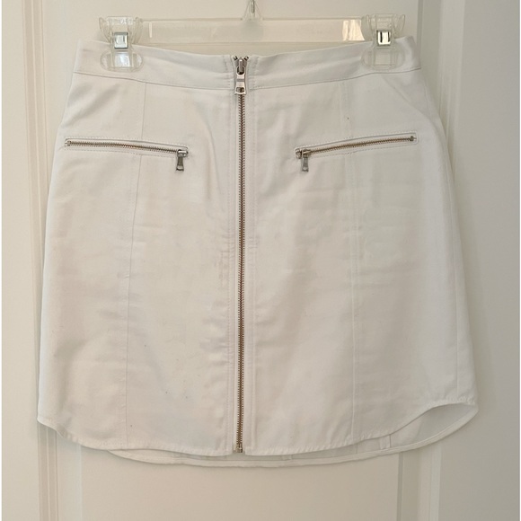 BCBG white mini Skirt, with zippers - Picture 1 of 3